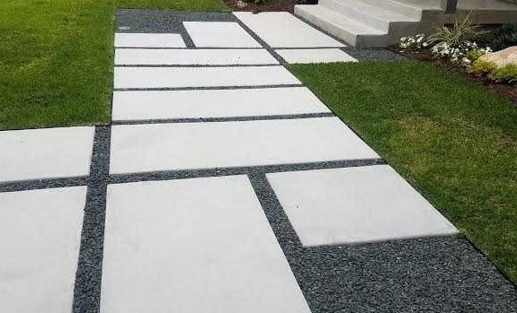 Residential Concrete Services – Driveway Paving and Patio Shelving